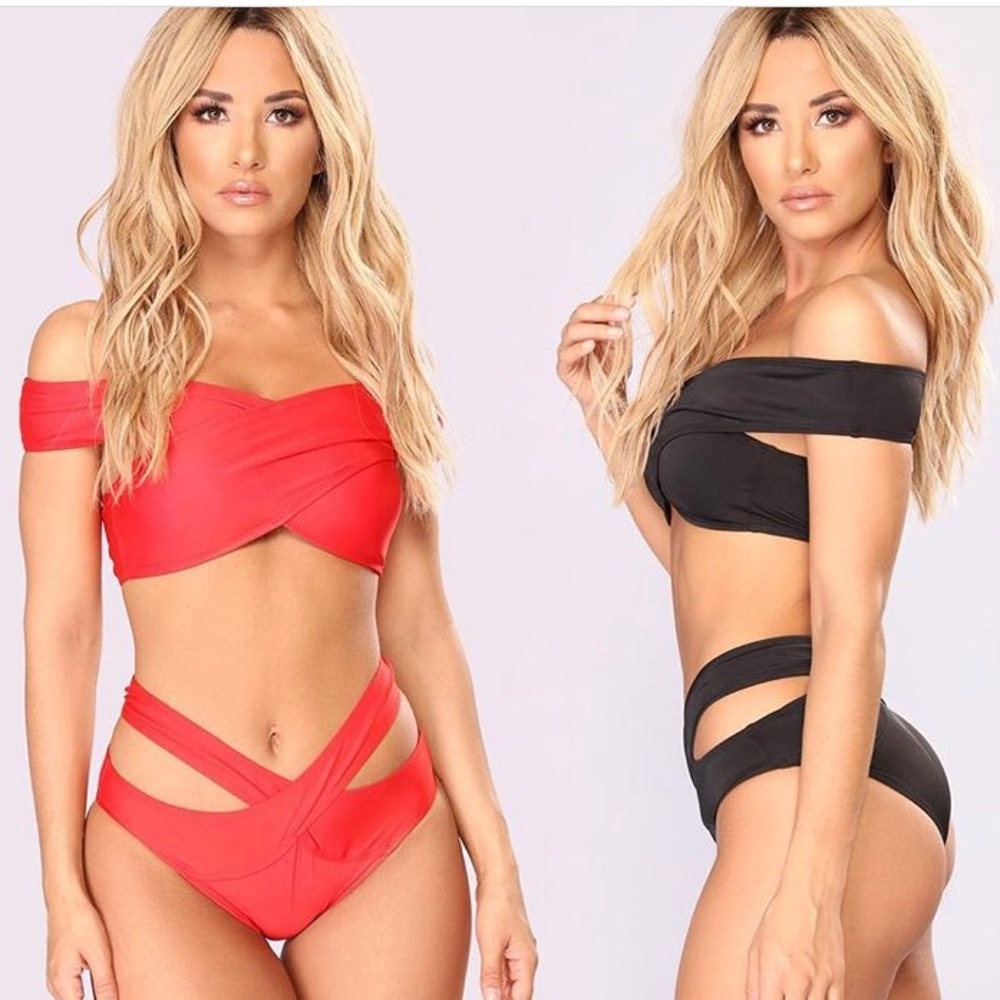 RED FASHION NOVA BIKINI SET